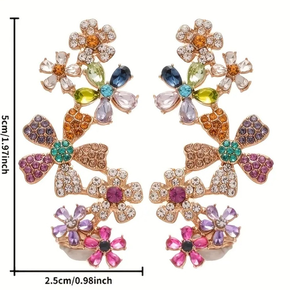Last Chance! GORGEOUS! Sparkle Golden Floral Earrings - Picture 5 of 6